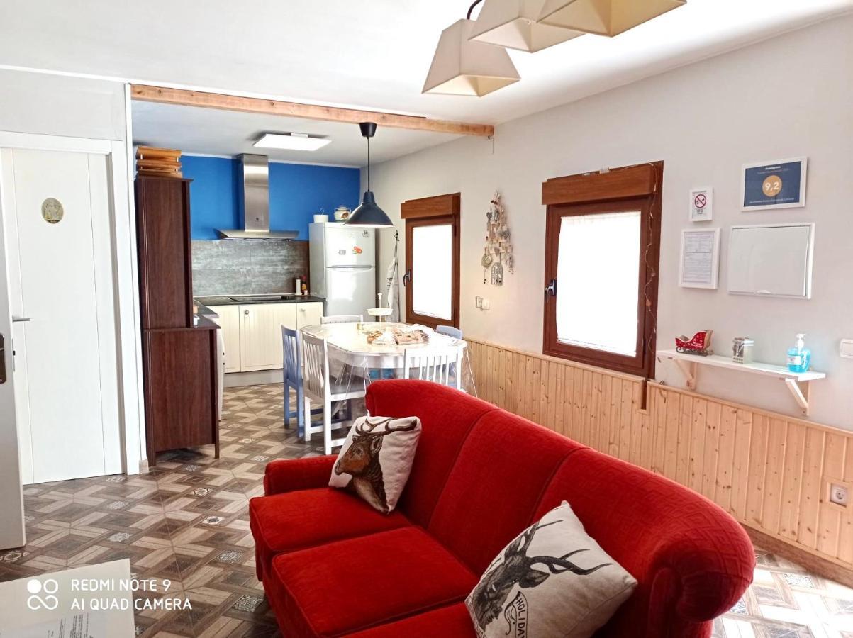 Apartamento Rural La Cascada De Calmarza Екстер'єр фото