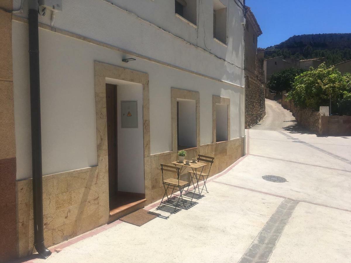 Apartamento Rural La Cascada De Calmarza Екстер'єр фото