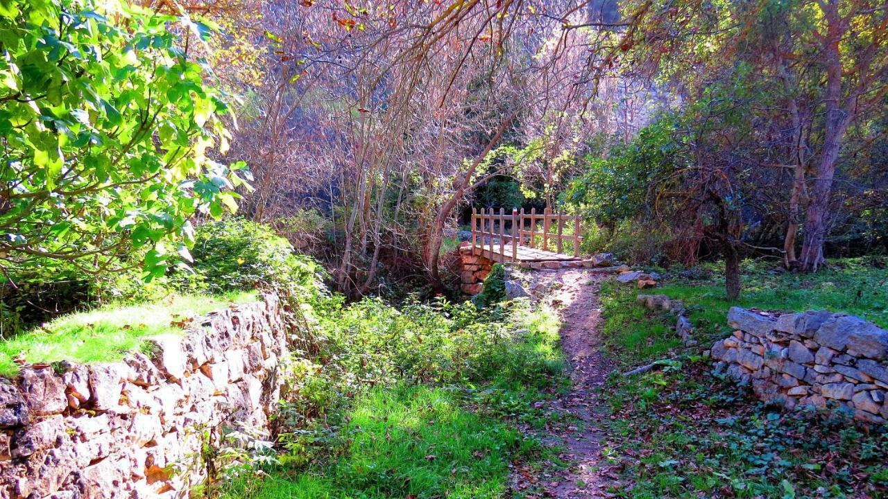 Apartamento Rural La Cascada De Calmarza Екстер'єр фото